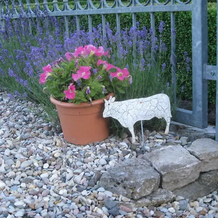 Romantikmuehle Heartlandranch Bed & Breakfast 3*